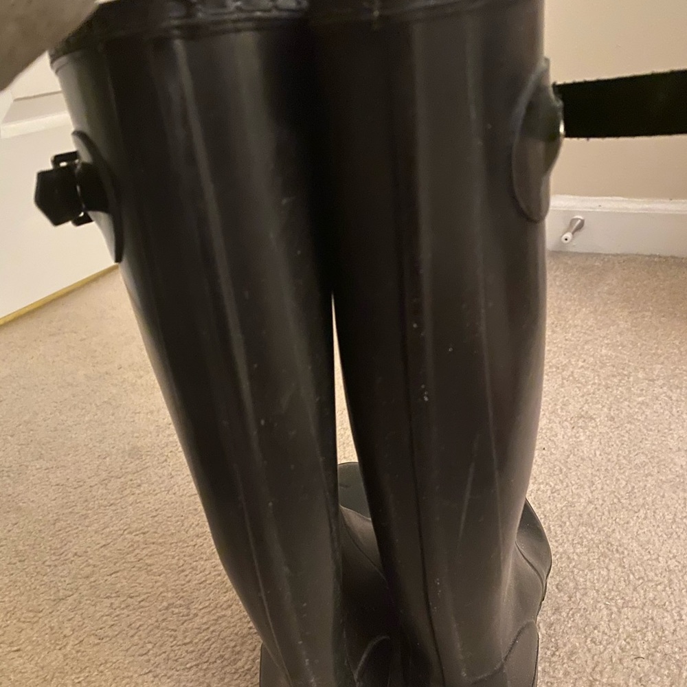 Hunter Boots - Picture 3 of 5
